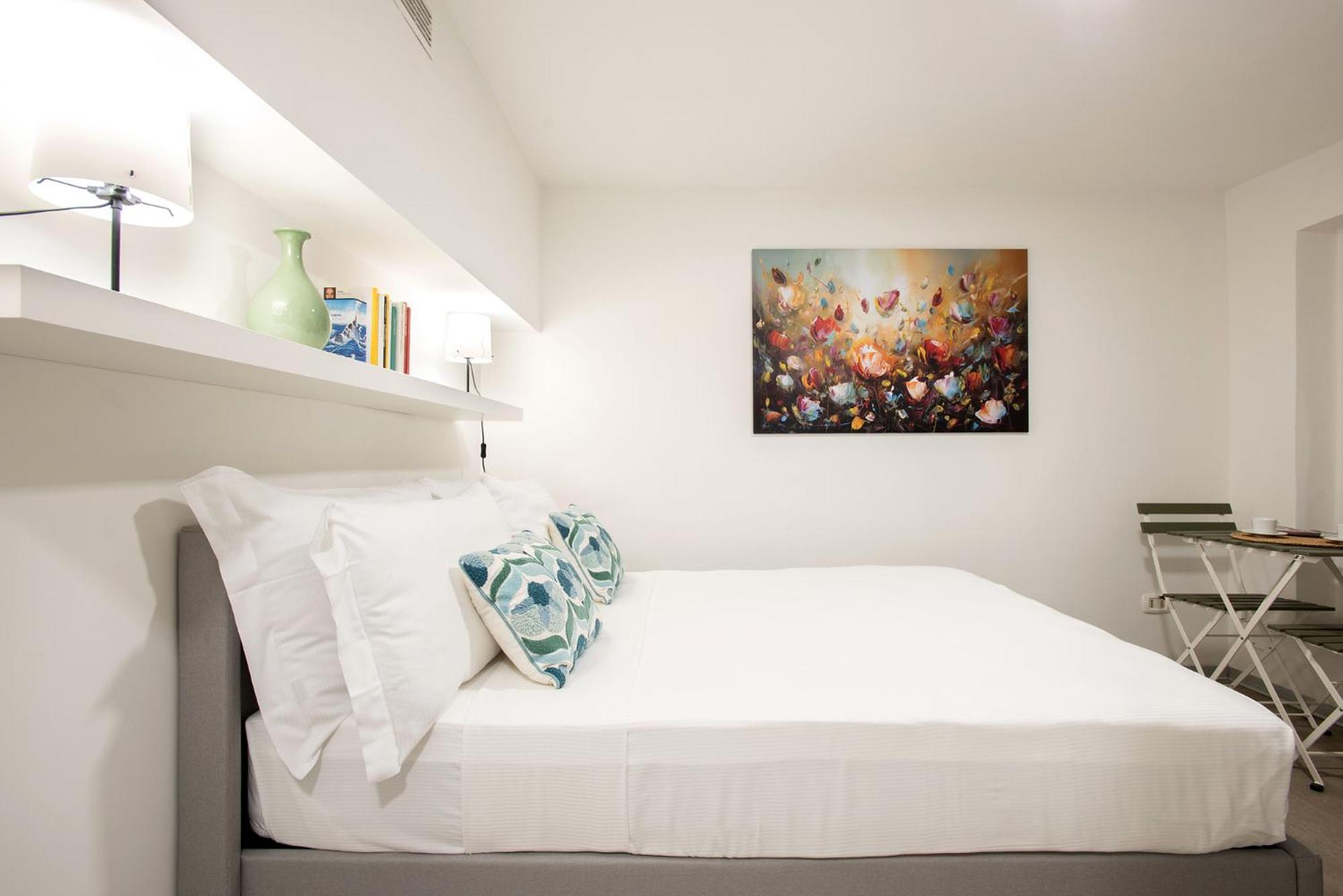 Comfortable Pied-a-terre In The Center Of Rome